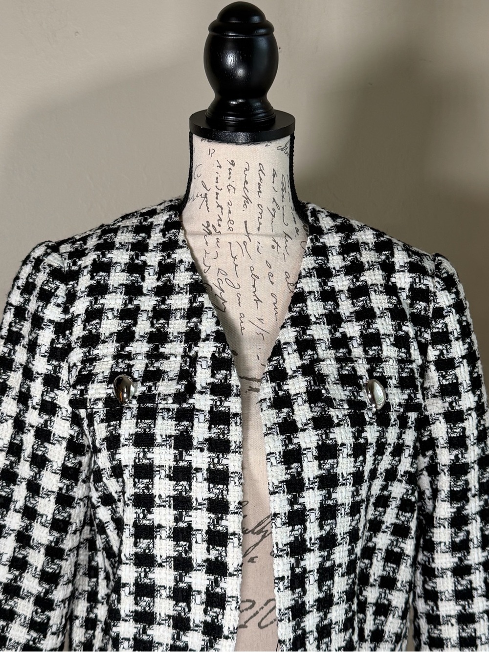 T Tahari Black & White Houndstooth Cropped Jacket - Picture 2 of 11